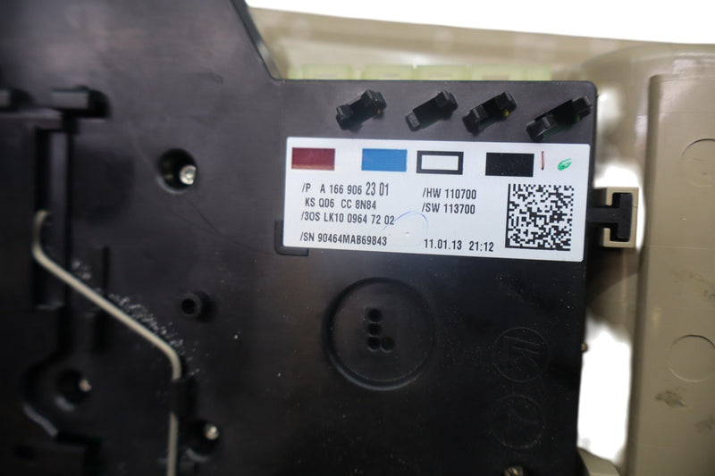 Load image into Gallery viewer, 06-19 Mercedes X166 GL450 ML350 Front Overhead Dome Light Lamp 1669062301 Oem
