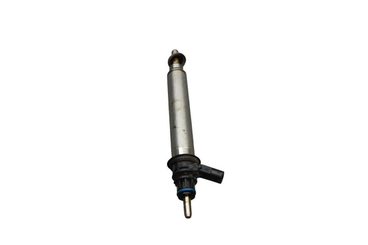 11-18 Mercedes W207 GLS550 CL550 E550 Engine Motor Fuel Injector 0261500065 OEM