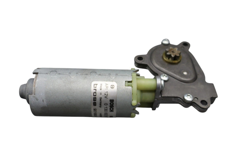 Load image into Gallery viewer, 06-12 Bentley Continental Flying Spur Front Right Seat Adjust Control Motor Oem
