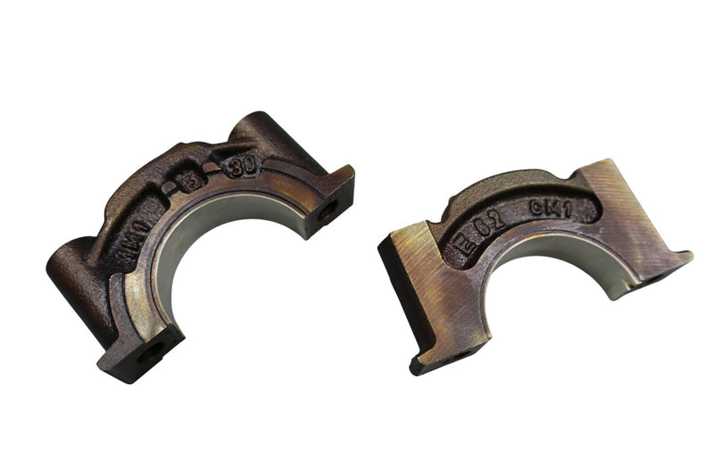 Load image into Gallery viewer, 12-14 Mercedes W204 C250 Crank Shaft Crankshaft Lower Bearing Cap 5 Pcs Oem
