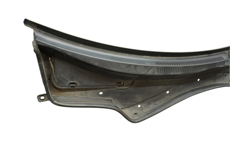 Load image into Gallery viewer, 14-20 Maserati Ghibli Front Windshield Wiper Cowl Vent Grille Panel Black Oem
