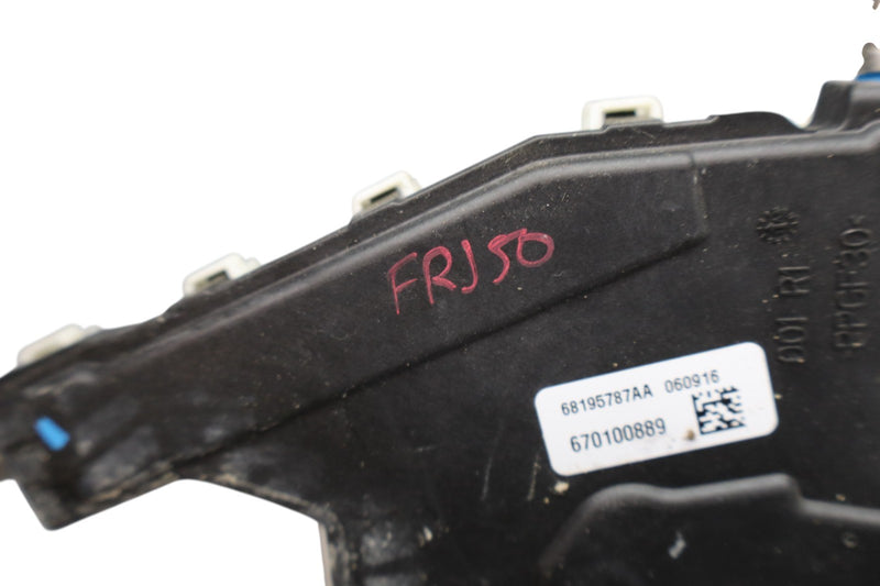 Load image into Gallery viewer, 14-20 Maserati Ghibli M157 Front Right Side Door Lock Latch Actuator Oem
