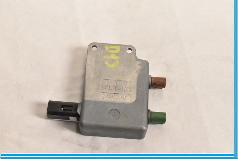 Load image into Gallery viewer, 07-10 Mercedes CL550 CL600 W216 Antenna Amp Amplifier Splitter Module Oem
