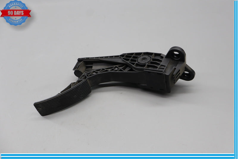 Load image into Gallery viewer, 06-13 Mercedes W164 ML350 GL450 Gas Throttle Pedal Accelerator 1643000504 Oem
