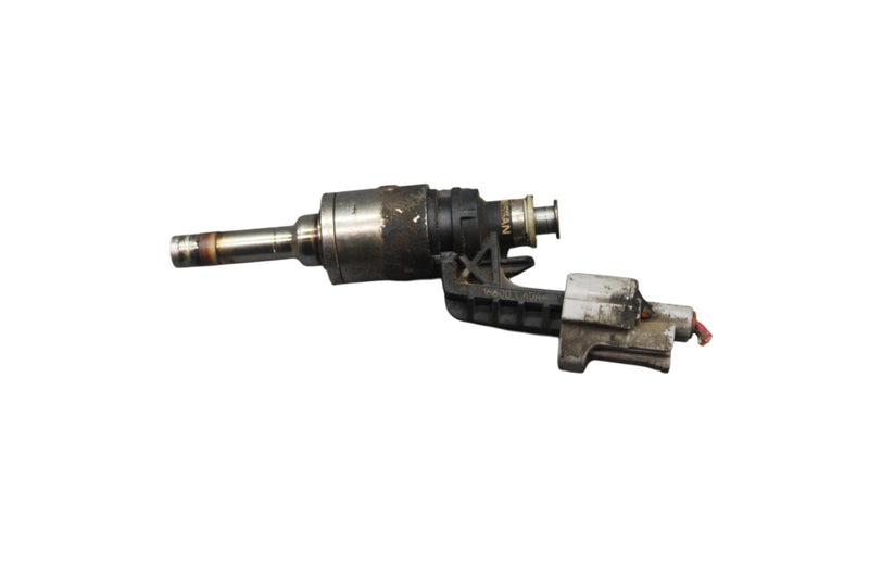 Load image into Gallery viewer, 11-19 Infiniti M56 Q70 Q70L QX56 QX80 Engine Motor Injection Fuel Injector Oem
