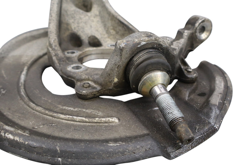 Load image into Gallery viewer, 02-05 Ford Thunderbird 3.9L V8 Front Right Side Steering Spindle Knuckle Hub Oem
