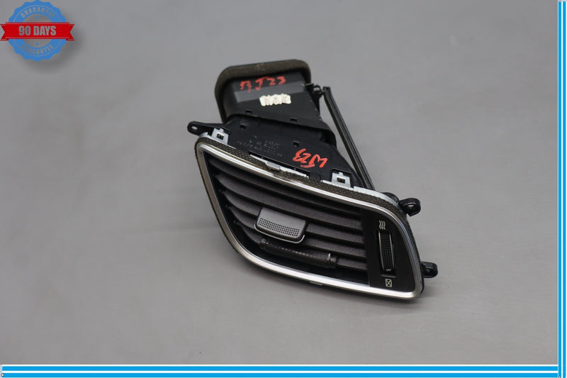 Load image into Gallery viewer, 11-13 Hyundai Equus SIG Right Passenger Side Dash Air Vent Trim Grille Oem
