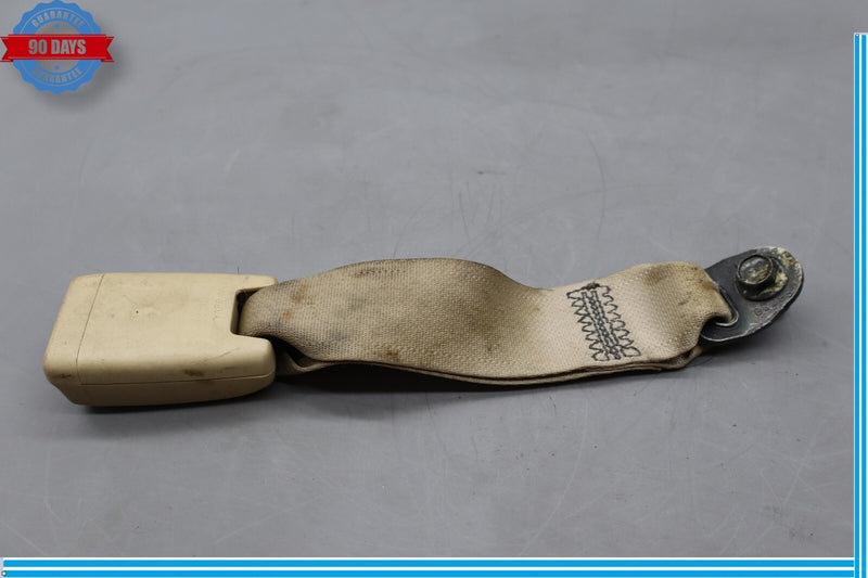 Load image into Gallery viewer, 07-12 Lexus XF40 LS460 LS460L Rear Center Seatbelt Seat Belt Buckle Oem
