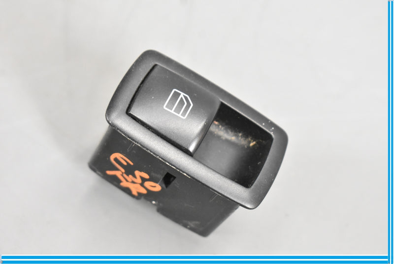 Load image into Gallery viewer, 06-12 Mercedes W164 GL550 GL450 Front Right Seat Folding Power Switch Button Oem
