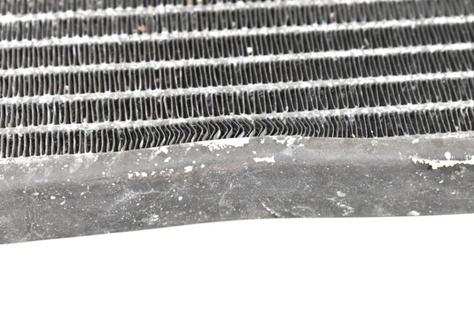 03-11 Maserati Quattroporte A/C AC Air Conditioning Condenser Cooler Oem