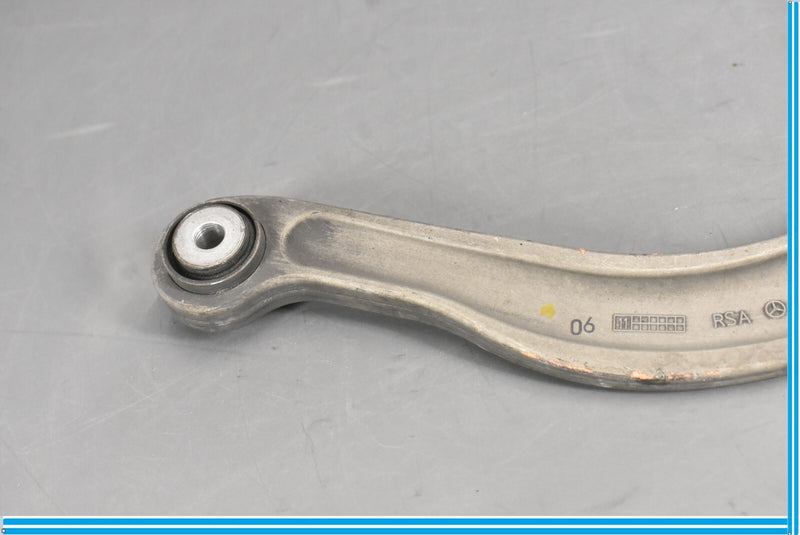 Load image into Gallery viewer, 10-18 Mercedes CLS550 E350 Rear Right Passenger Side Wishbone Control Arm Oem
