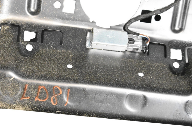 Load image into Gallery viewer, 11-18 Volkswagen VW Touareg Front Left Side Seat Lower Rail Track Frame Oem
