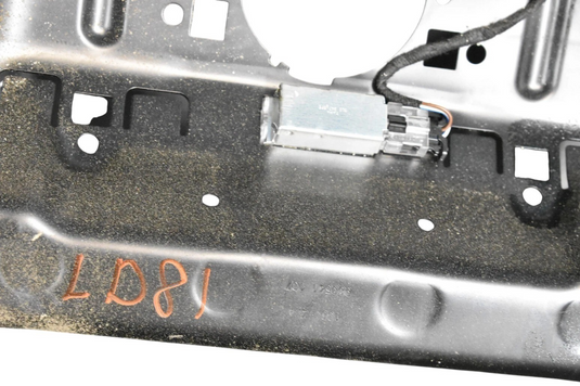 11-18 Volkswagen VW Touareg Front Left Side Seat Lower Rail Track Frame Oem