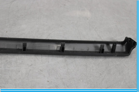 11-17 Porsche Cayenne Front Right Passenger Side Door Panel Trim Grab Handle Oem
