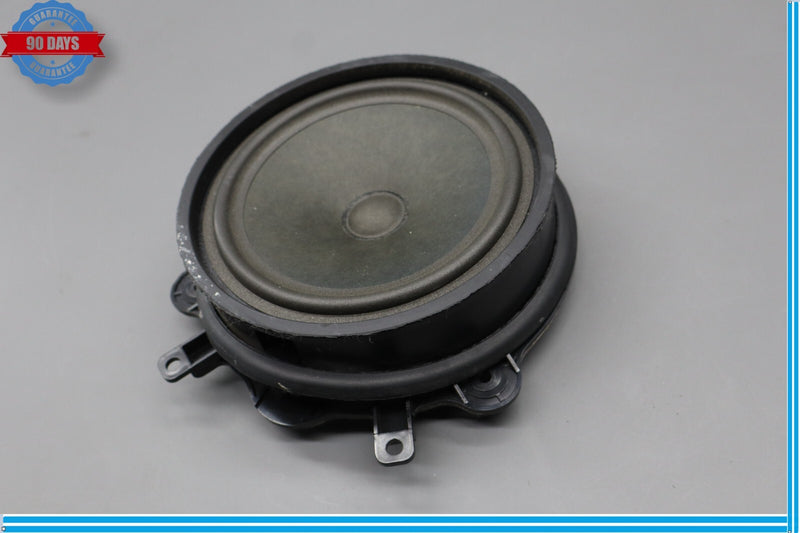 Load image into Gallery viewer, 06-13 Audi A3 A3 Quattro Rear Left Driver Side Door Audio Sound Speaker Oem
