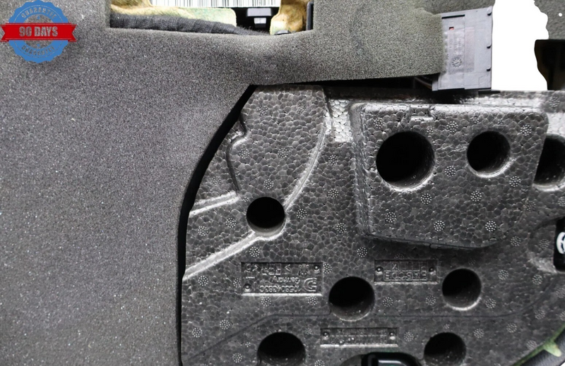 Load image into Gallery viewer, 14-22 Maserati Ghibli Front Left Driver Side Interior Door Panel Trim Black Oem
