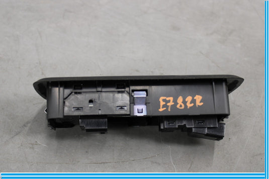 10-13 Land Rover Range Rover Rear Right Side Door Window Switch W/ Bezel Oem