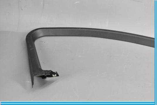 18-20 Jaguar E-Pace Front Left Side Door Window Frame Trim Cover Oem