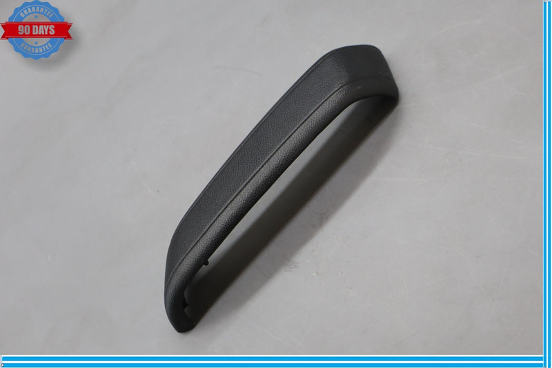 Load image into Gallery viewer, 14-17 Maserati Ghibli Front Right Passenger Side Interior Door Handle Trim Oem

