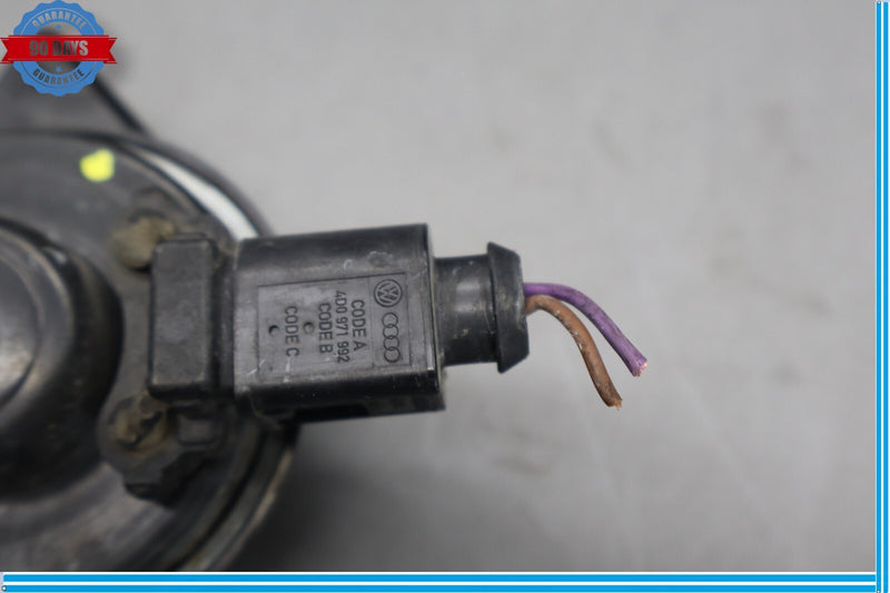 Load image into Gallery viewer, 11-17 Volkswagen VW Touareg Right Anti Theft Alarm Horn Siren Hight Tune Oem
