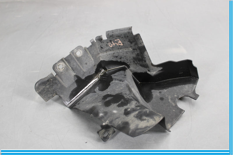 Load image into Gallery viewer, 11-17 Infiniti QX56 QX80 Radiator Seal Bracket Oem
