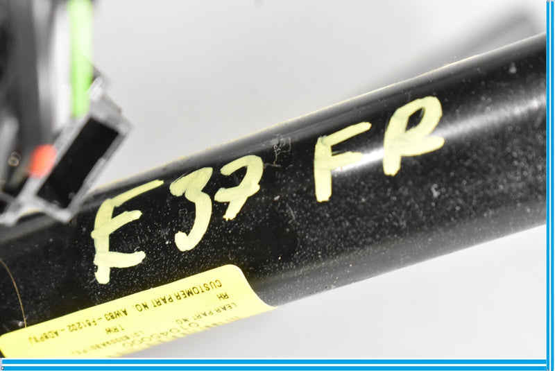 Load image into Gallery viewer, 09-15 Jaguar XF XFR Front Right Passenger Side Seat Belt Seatbelt Buckle Oem
