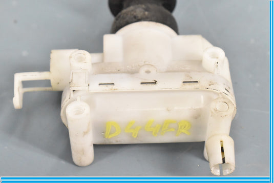 86-95 Mercedes W124 E320 300CE 300E Front Right Vacuum Lock Actuator Element Oem
