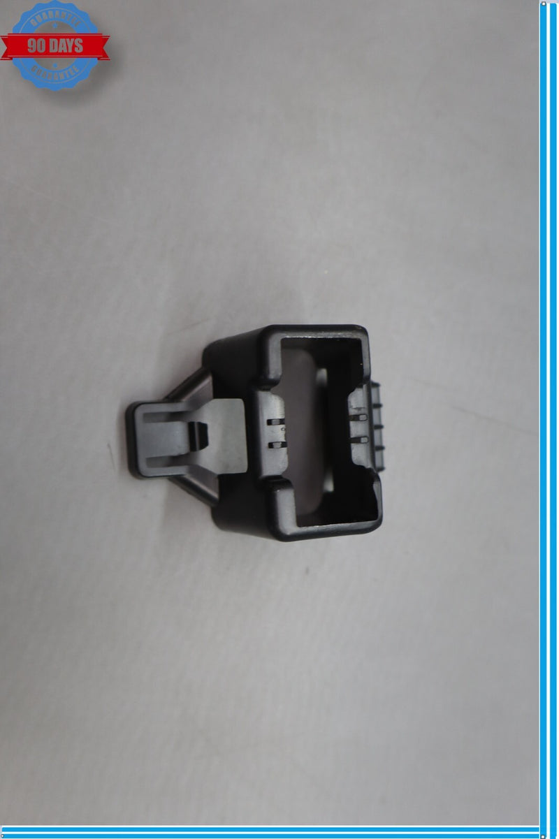 Load image into Gallery viewer, 06-19 Mercedes X166 GL450 GL550 ML350 Front Left Side Speaker Grille Bracket Oem
