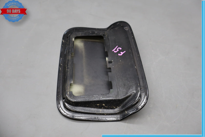 Load image into Gallery viewer, 09-15 BMW 750Li F01 F02 Rear Fuel Tank Filler Door Cover Lid Black Oem
