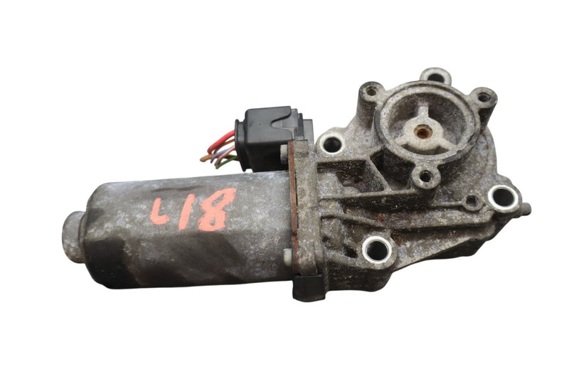 Load image into Gallery viewer, 06-13 Land Rover Range Rover Sport L320 Shift Transfer Case Motor 0130008508 Oem
