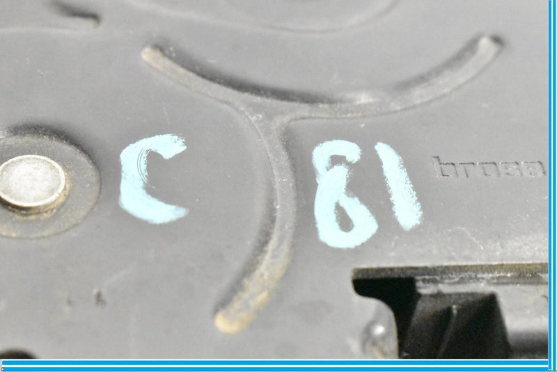 Load image into Gallery viewer, 09-15 BMW F01 F02 750i 750Li Rear Trunk Lid Upper Power Lock Latch Actuator OEM
