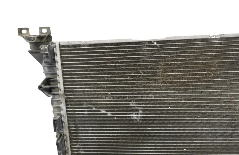 Load image into Gallery viewer, 09-18 Audi A5 A5 Quattro Front Engine Cooling Radiator 8K0121251 Oem
