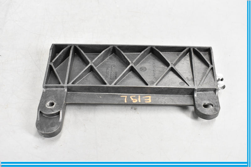 Load image into Gallery viewer, 06-13 Volvo C70 Front Left Roof Sun Visor Trim Liner Support Mount Bracket Oem
