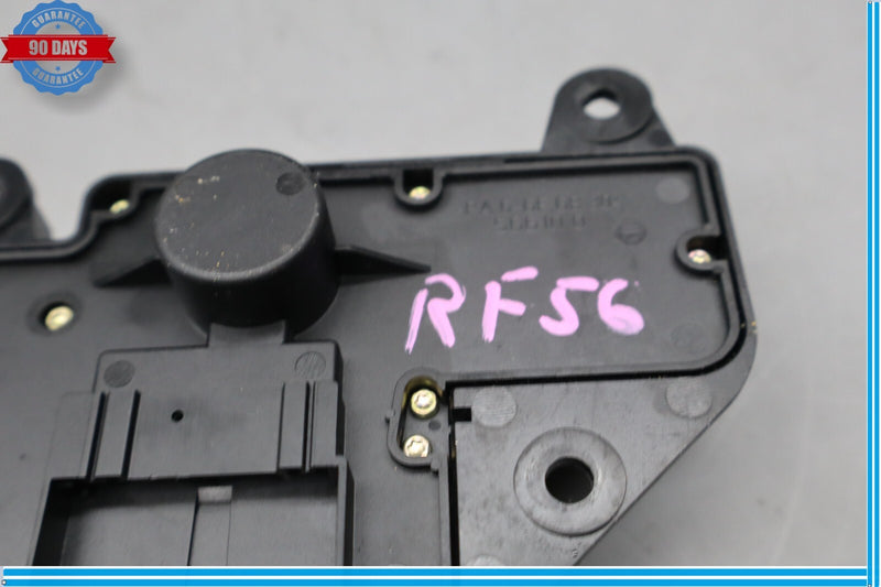 Load image into Gallery viewer, 03-08 Mercedes R230 SL500 Right Side Seat Switch Control Module Oem

