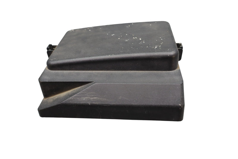 Load image into Gallery viewer, 11-13 Hyundai Equus Engine Fuse Relay Junction Box Cover 91940-3M210 Oem
