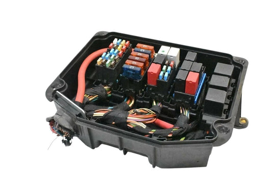 04-08 Maserati Quattroporte Engine Bay Fuse Relay Junction Box 188238 Oem