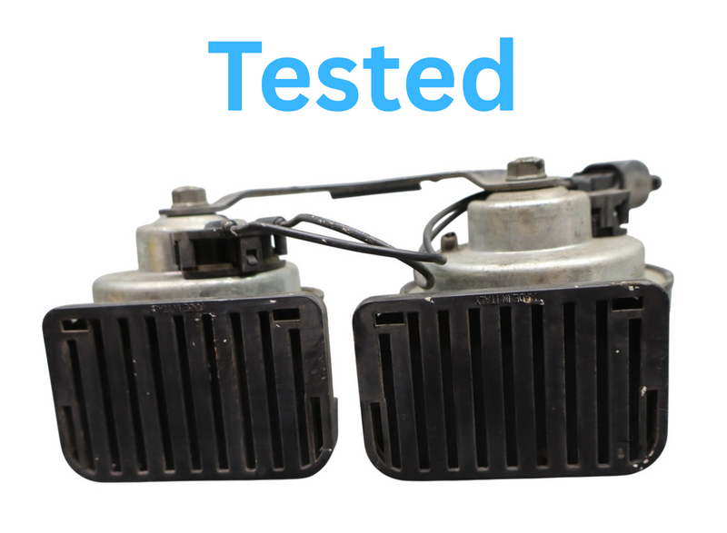 Load image into Gallery viewer, 12-19 Range Rover Evoque L538 Dual Note Electric Horn BJ3213A803AC Oem
