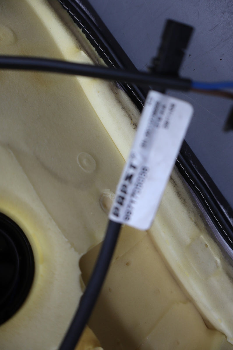 Load image into Gallery viewer, 07-09 Mercedes S550 CL550 W221 Front Left Driver Side Lower Seat Cushion Oem
