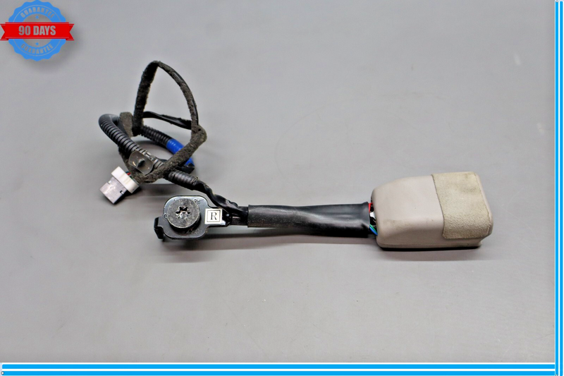 Load image into Gallery viewer, 15-16 Hyundai Genesis Front Right Passenger Seat Belt Seatbelt Retractor Oem
