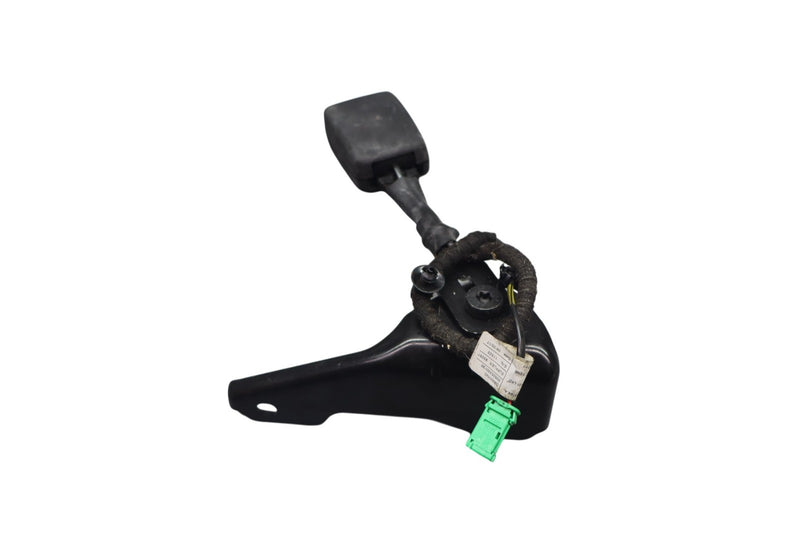 Load image into Gallery viewer, 17-25 Alfa Romeo Giulia 952 Front Right Side Seat Belt Seatbelt Buckle Oem
