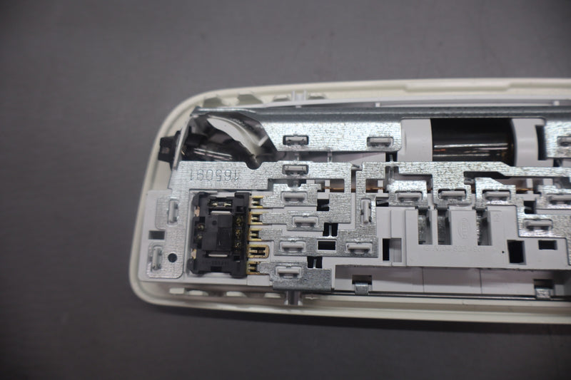 Load image into Gallery viewer, 14-19 Mercedes W117 CLA250 Rear Overhead Dome Reading Map Light Lamp Oem
