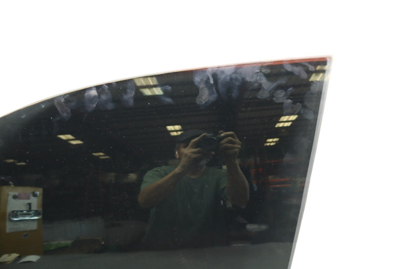 Load image into Gallery viewer, 11-18 Porsche Cayenne Turbo 958 Front Left Driver Side Door Window Glass Oem
