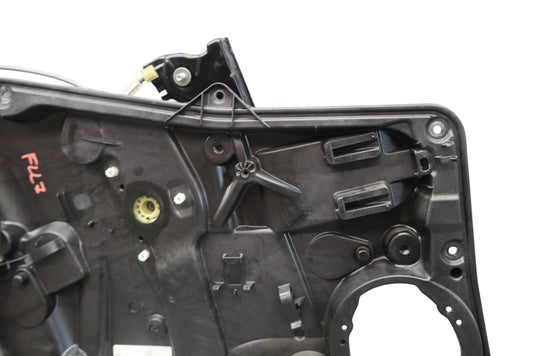 14-18 Mercedes CLA250 C117 Front Left Driver Side Door Window Regulator Oem
