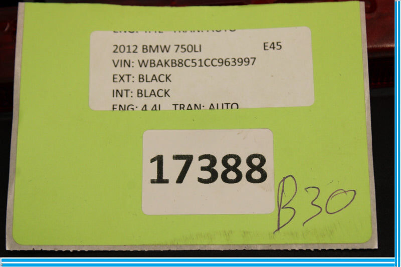 Load image into Gallery viewer, 09-15 BMW 750Li F01 F02 Rear Center Interior 3rd Third Stop Brake Light Lamp Oem
