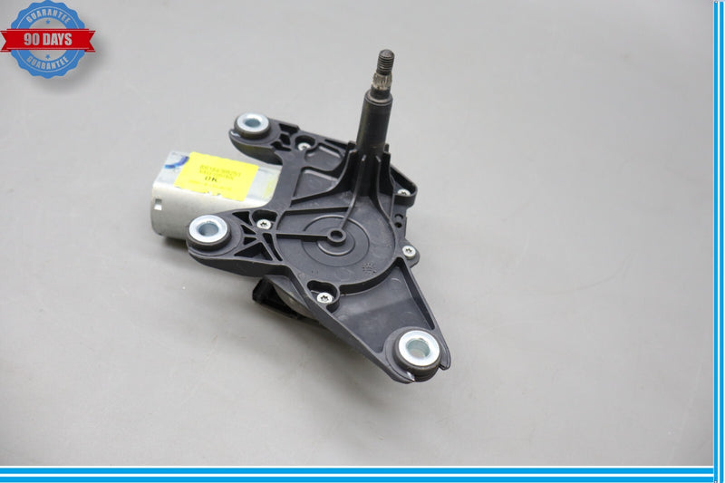 Load image into Gallery viewer, 06-19 Mercedes X164 GL550 ML63 AMG Rear Glass Windshield Wiper Motor Oem
