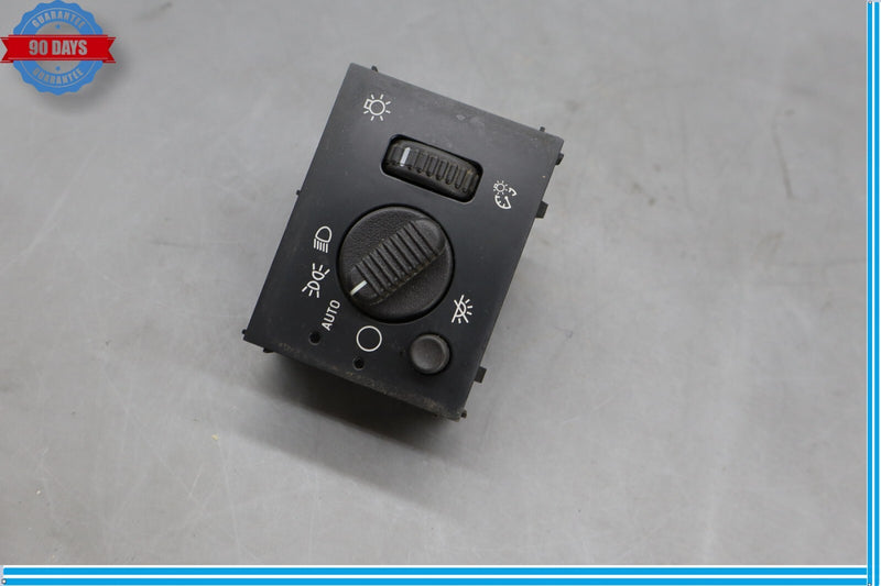 Load image into Gallery viewer, 03-07 Hummer H2 Headlight Head Light Lamp Control Switch 15054679 Oem
