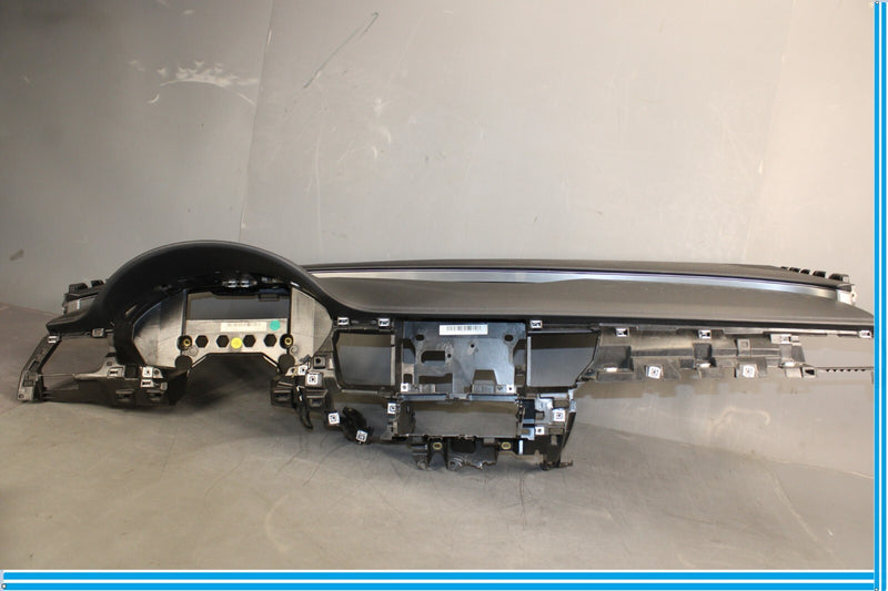 Load image into Gallery viewer, 11-18 Audi A8 Front Dashboard Panel Assembly W/o Head Up Display 105007072 Oem
