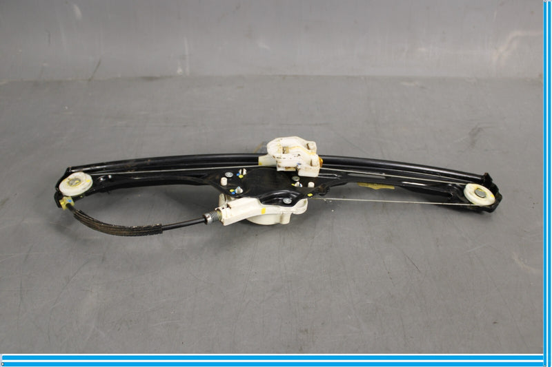Load image into Gallery viewer, 07-13 BMW X5 E70 Rear Right Passenger Side Door Window Regulator W/ Motor Oem
