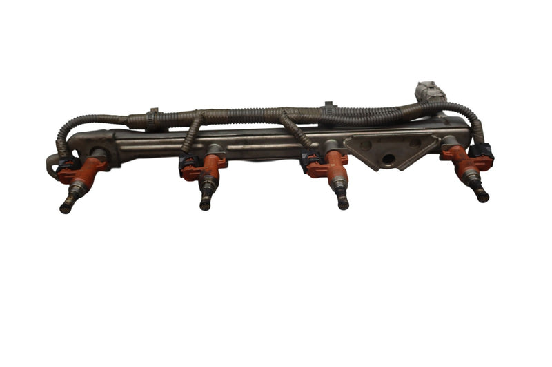 Load image into Gallery viewer, 07-17 Lexus USF40 LS460 Left Driver Side Outer Fuel Injection Rail Oem
