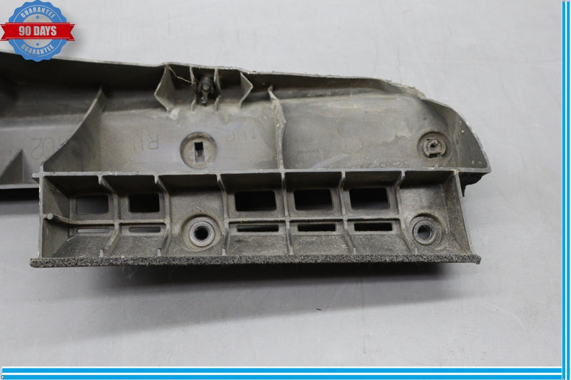 Load image into Gallery viewer, 07-09 Lexus LS460 XF40 Rear Right Lower Bumper Retainer Bracket 52565-50050 Oem

